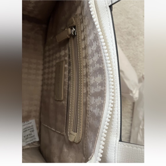 Karl Lagerfeld White & Pink Embellished Satchel Crossbody with Heart Details 🩷 - Picture 9 of 17